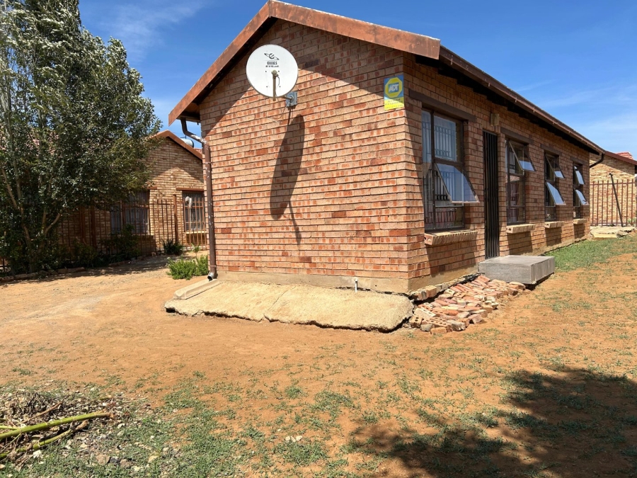 3 Bedroom Property for Sale in Vista Park Free State